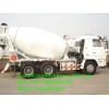 山東鴻達(dá)混凝土攪拌輸送車